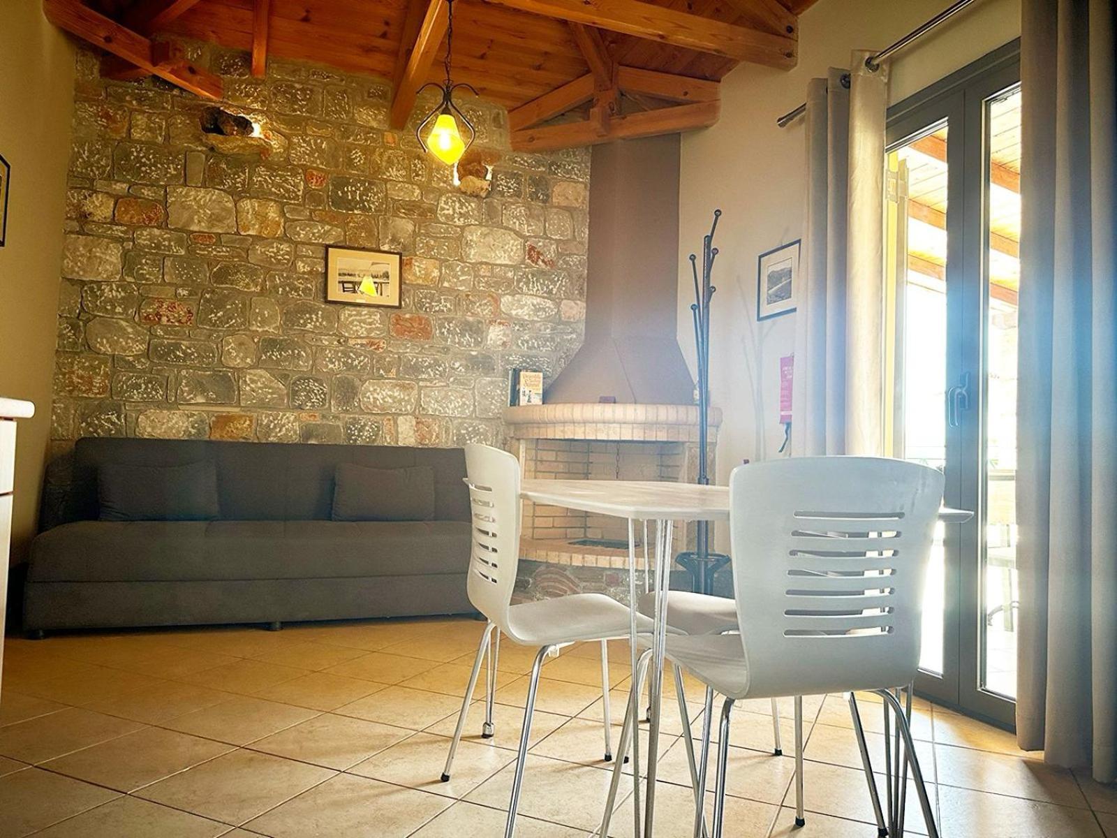 Finikes Apartments Stoupa Bagian luar foto