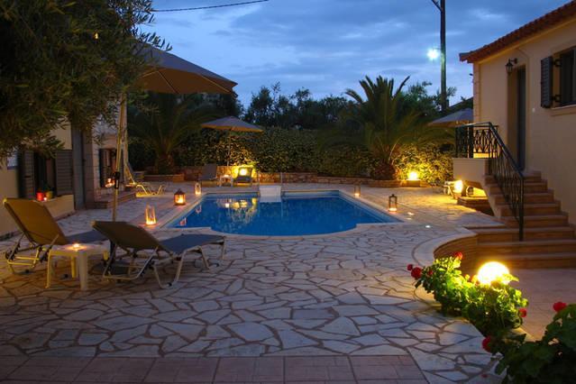 Finikes Apartments Stoupa Bagian luar foto