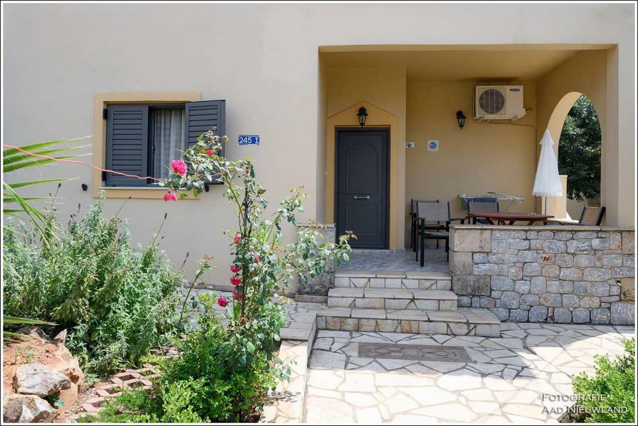 Finikes Apartments Stoupa Bagian luar foto